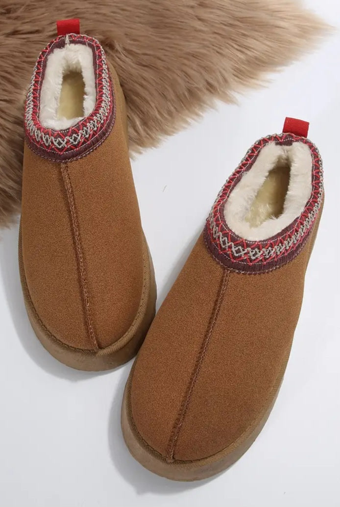 Contrast Print Suede Plush Lined Slip-Ons